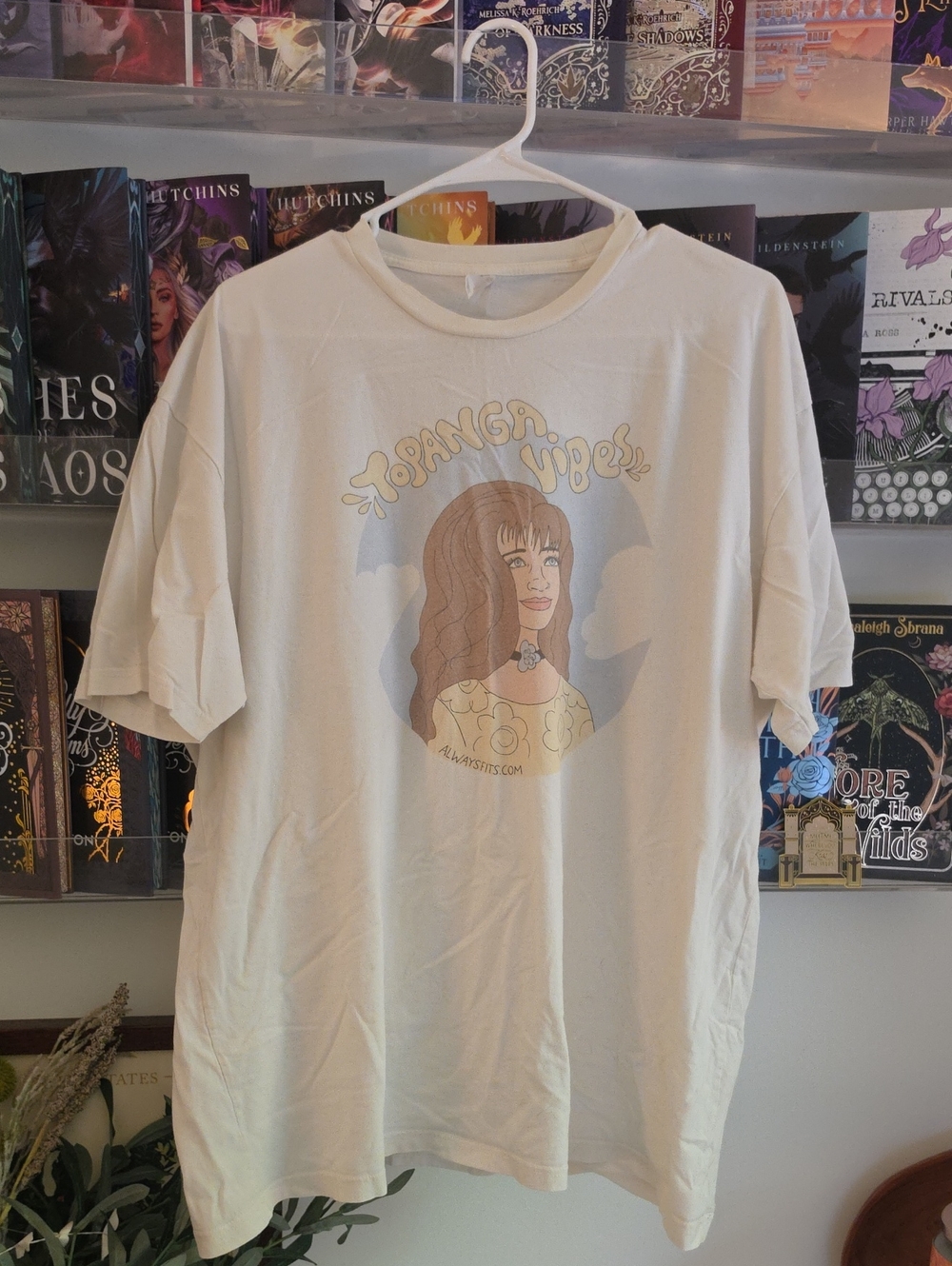 Topanga Vibes Graphic Tee - Ivory - Boy Meets World Shirt